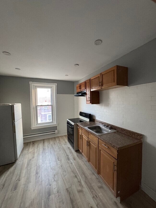 Photo - 129 S 5th St Unit 1 Bed 1 Bath Rear