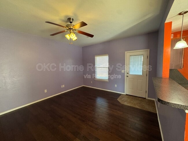 Photo - 6052 Johnnie Terrace