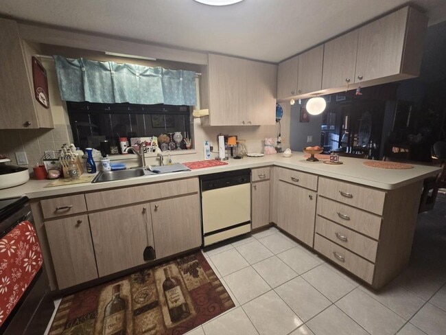 Photo - 4261 Paradise Cir