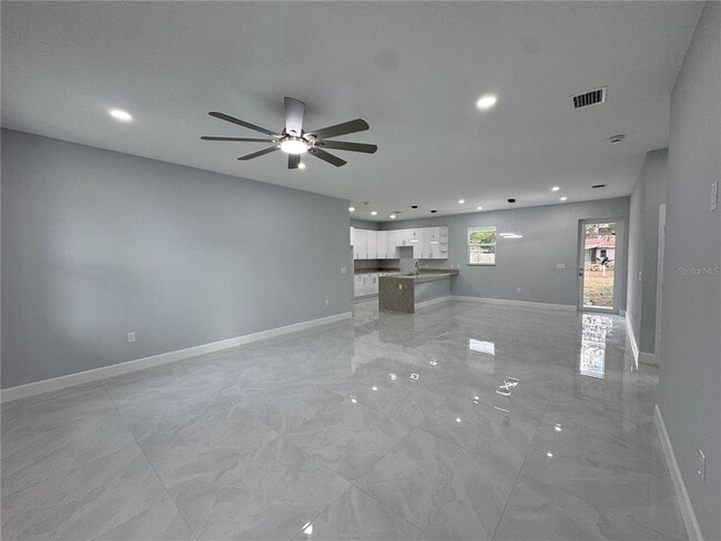 Photo - 6018 Newmark St