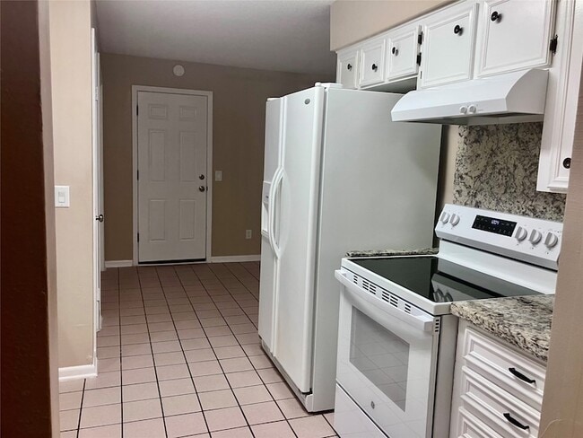 Photo - 8710 Shiloh St