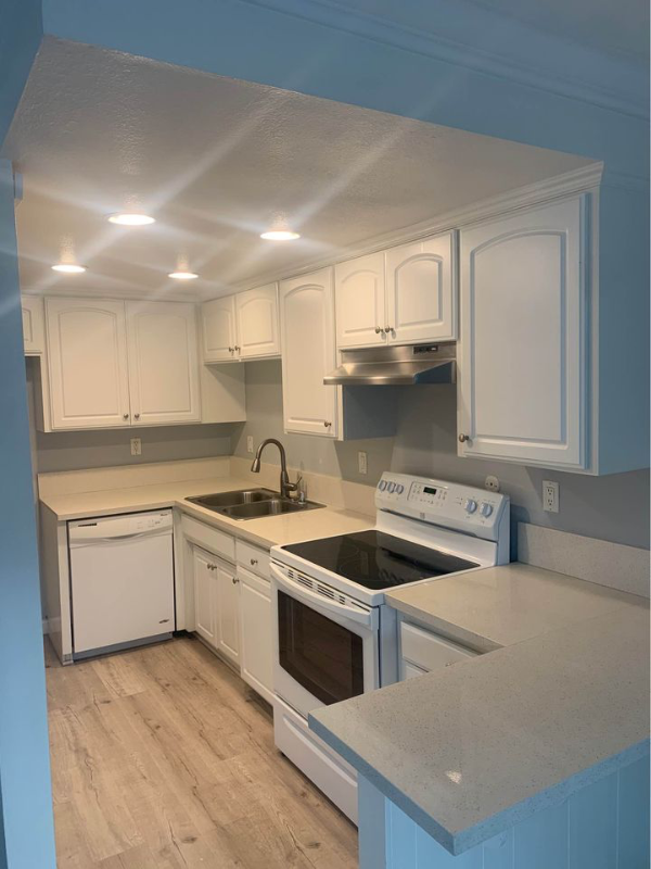 Photo - 1409 Superior Ave Apartamento