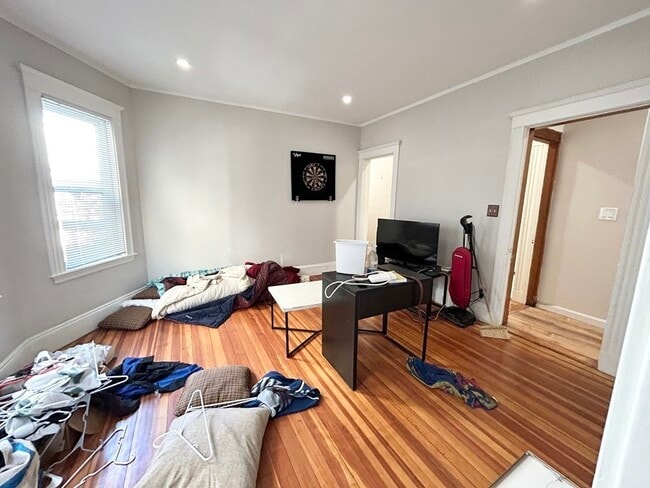 Photo - 37 Sudan St Unit 2