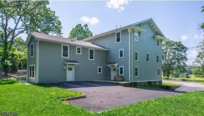 Photo - 55 Gingerbread Castle Rd