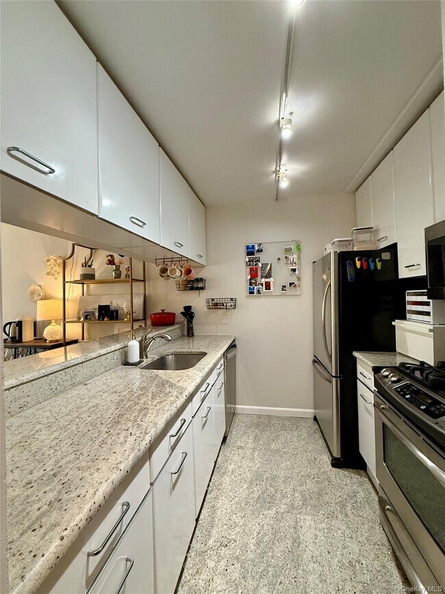 Photo - 4 Martine Ave Unit 203