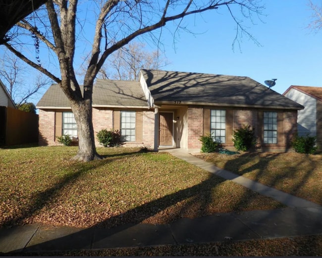 Building Photo - COZY and CHARMING 3 Bedroom, 1 Bathroom home located in Allen, TX! FREE SECOND MONTH OF RENT!