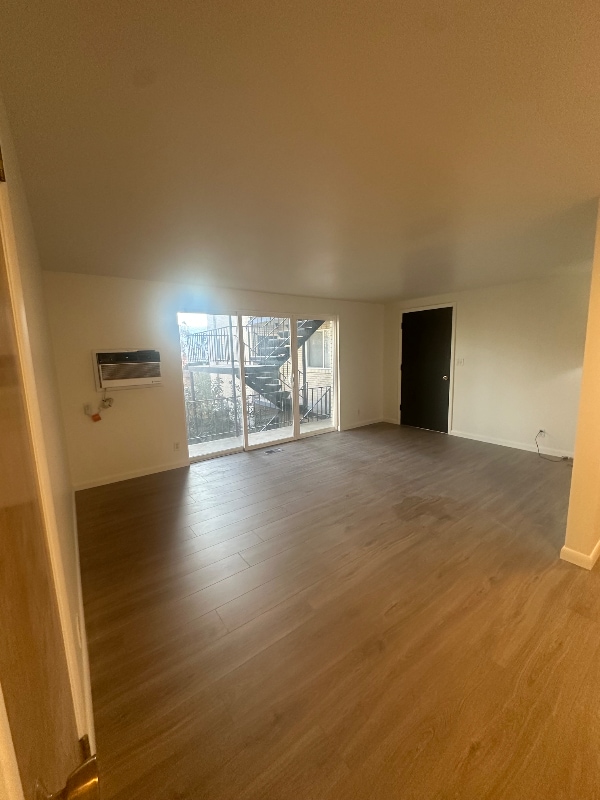 Photo - 673 E 6th Ave Unit 6