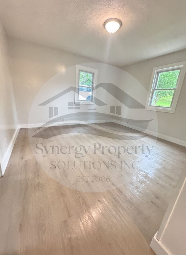 Photo - One Bedroom House Available Now