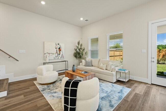 Photo - 5626 Bertellis Ln