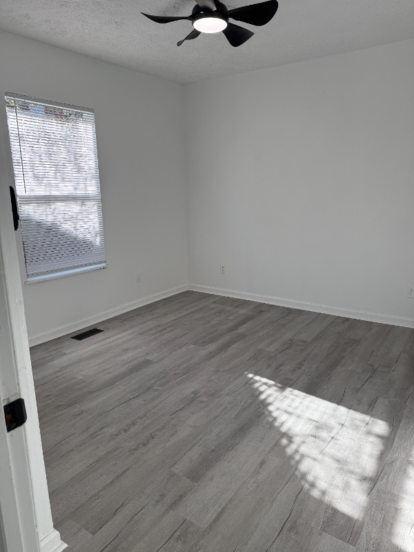 Photo - 4033 Porter Ave