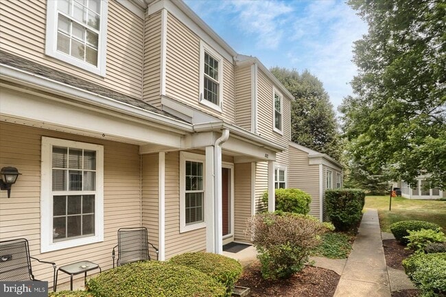 Building Photo - 802 Cambridge Ct Rental