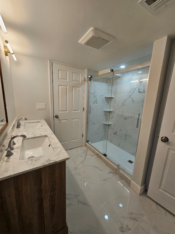 Photo - 8 Sussex Ln