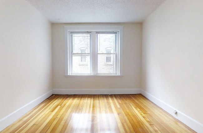 Photo - 10 Barrows St Unit 2