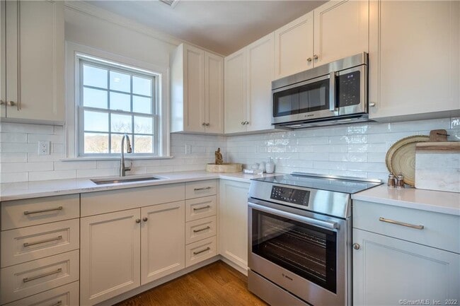 Photo - 201 Main St Unit 104