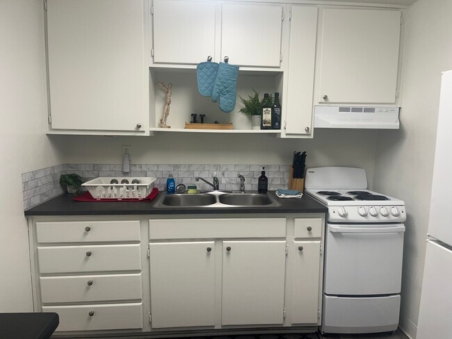 Photo - Main Street Apartments Unit 12