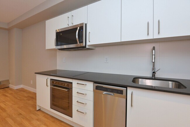 Photo - 190 Jameson Ave Unit 403