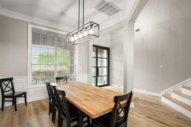 Photo - 601 Scenic Path