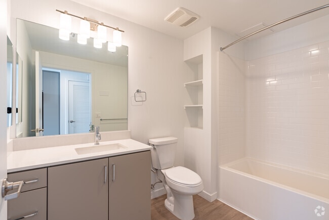 Studio - 522SF