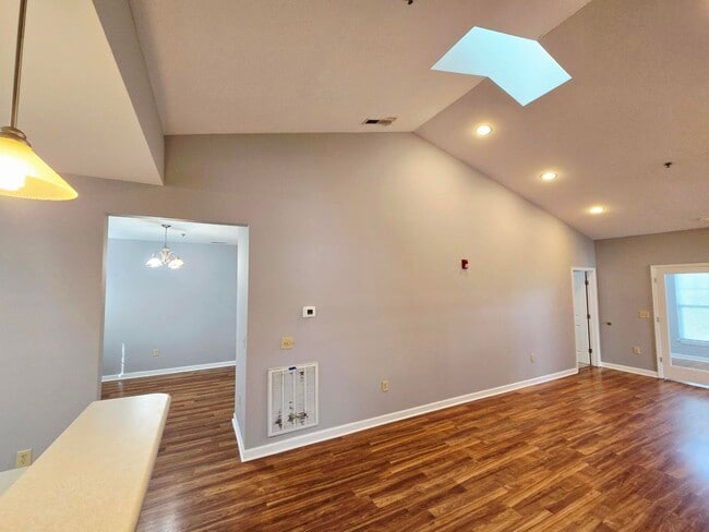 102 Campus Walk Trl Unit 102 campus Walk Trail Apt 301 - 3