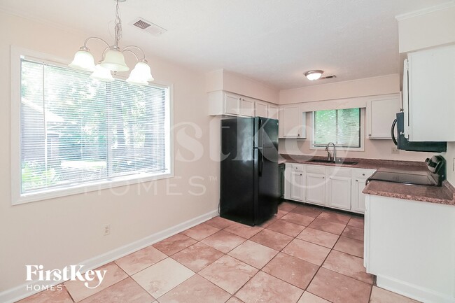 Photo - 205 Lanyard Loop