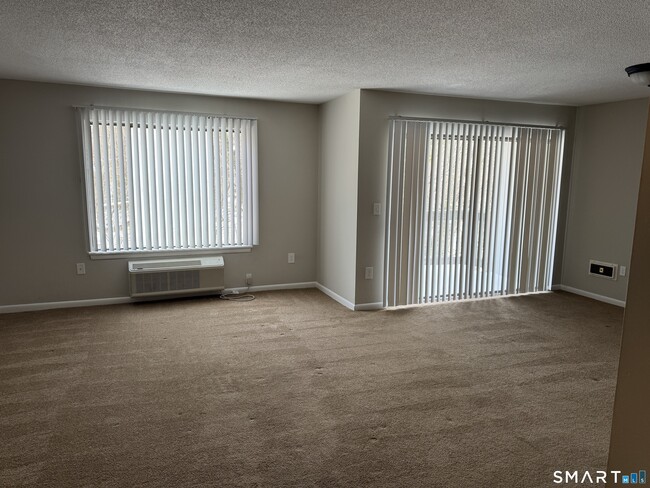 Photo - 175 Mill Pond Rd Unit 324