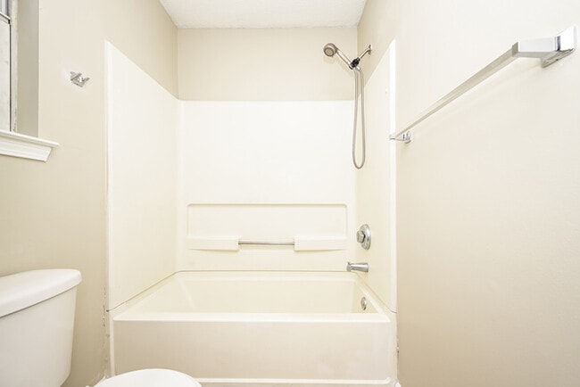 Photo - Fantastic 3bd/1.5ba home! Let yourself in!