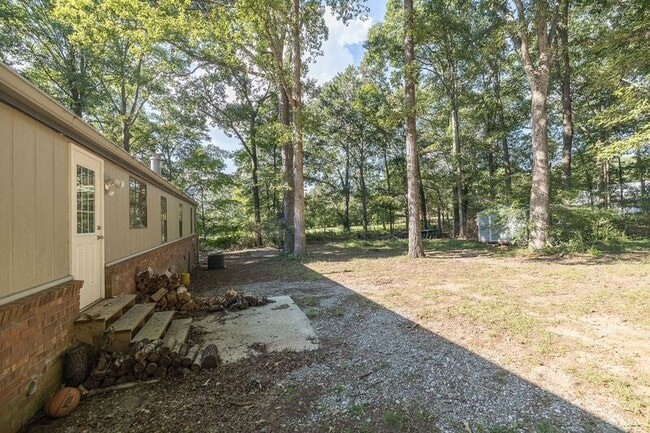 Photo - 1808 Sanford Rd