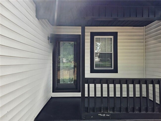 1800 Keenland Pl