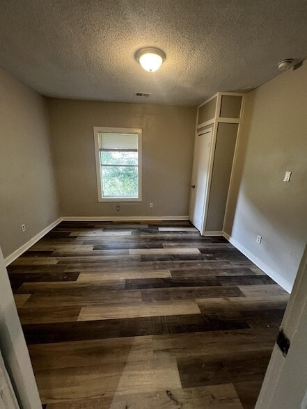 Photo - 3311 Guernsey Ave