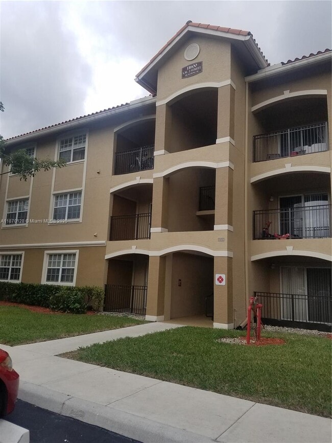 Building Photo - 11600 SW 2nd St Unit 18101 Rental