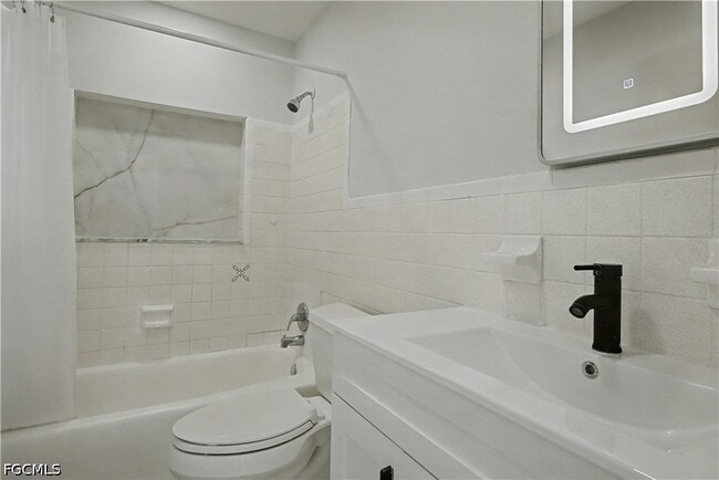 138 Brooks Rd