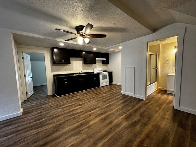 601 W Franklin St Unit 601-D Franklin