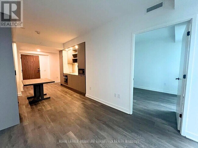 Photo - 55 Charles St E Unit 2807