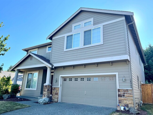 Building Photo - Absolutely gorgeous Poulsbo home...5 bedrooms 2.5 baths, fenced yard and water views