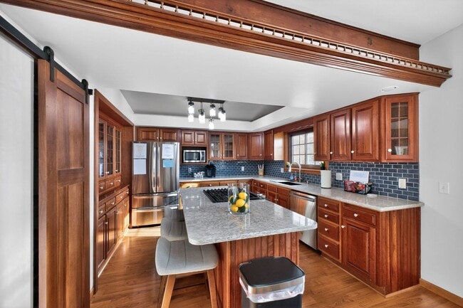 Photo - 5BR Retreat w/ Private Indoor Pool In Greensburg