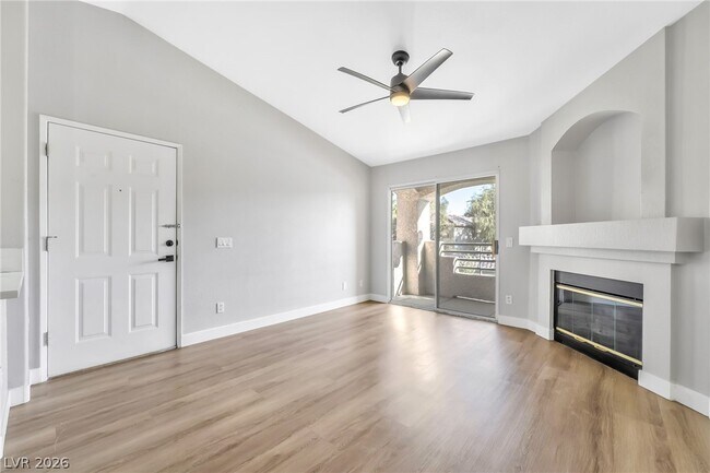 Photo - 5415 W Harmon Ave Unit 2086