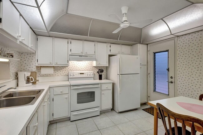 Photo - 145 N Ocean Ave Unit 216