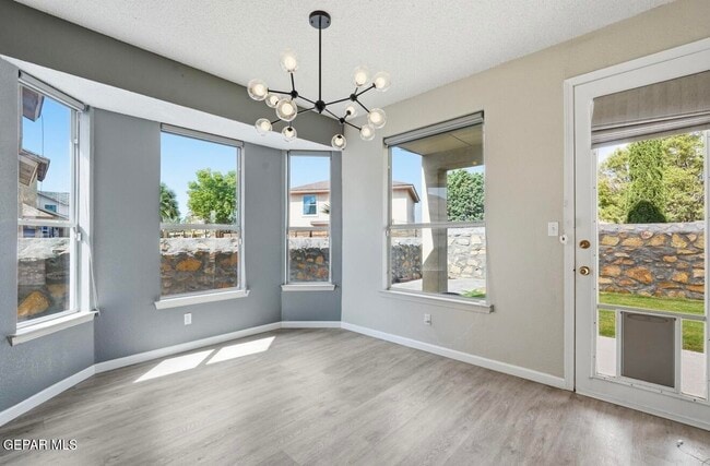 Photo - 9900 Marine Cir