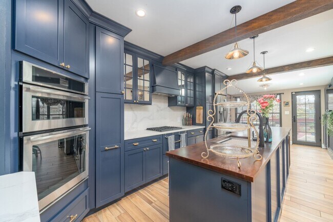 Photo - 116 S Patterson Park Ave