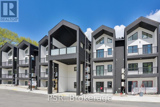 Photo - 50 Manominee St Unit 204