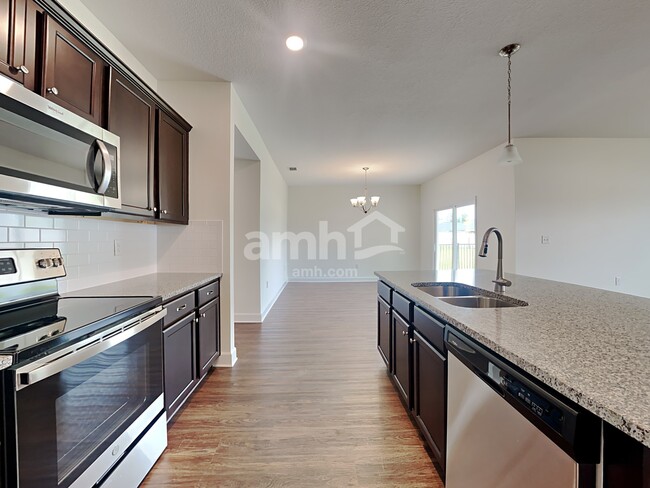 Photo - 5810 Hampton Creek Rd