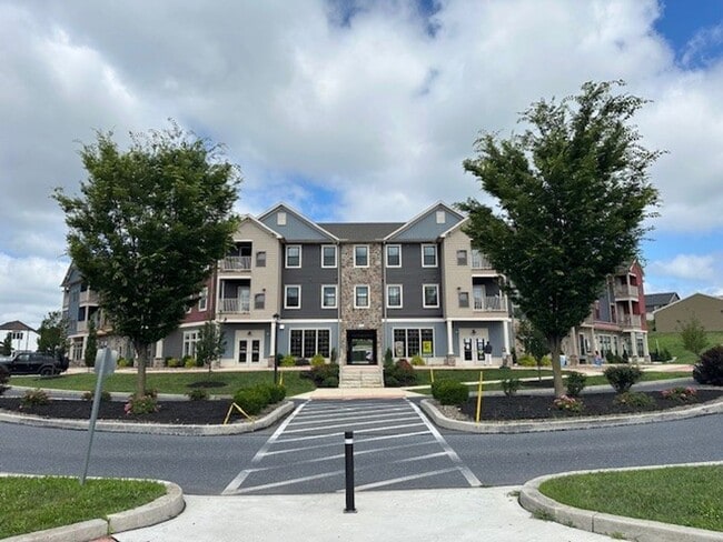 Photo - 1708 Fairmont Dr Unit 210