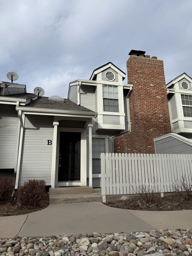 Photo - 2811 W Long Dr