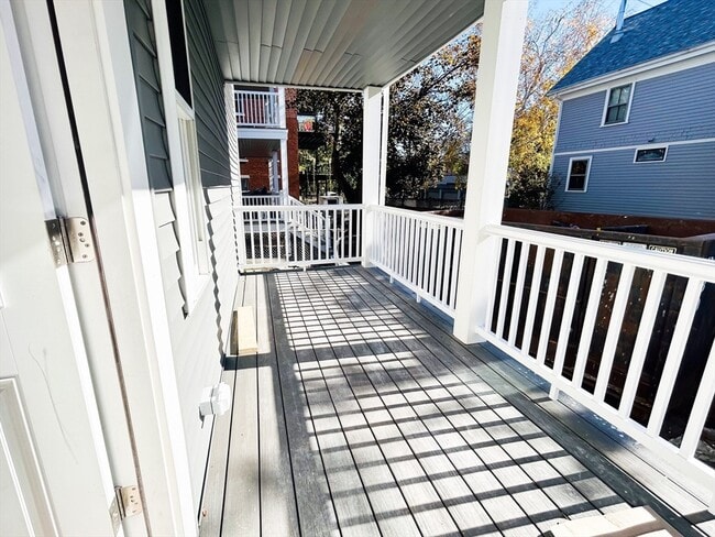 Photo - 27 Waverly St Unidad 1