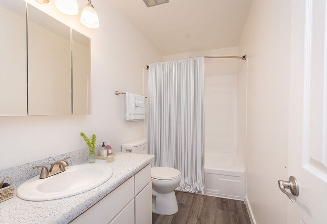 The Sandpiper Apartments