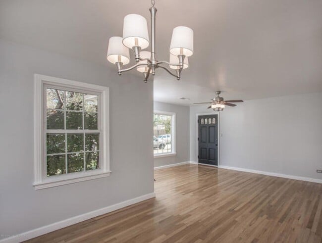 Photo - 108 Wayside Dr