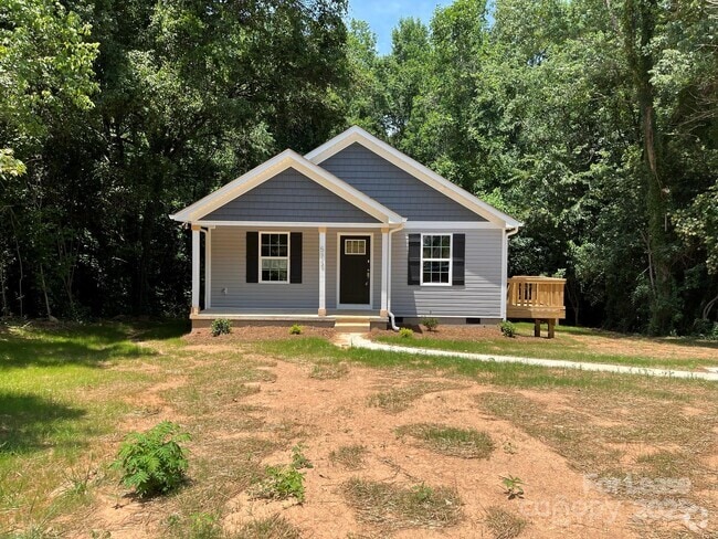 Building Photo - 575 Belfast Dr Rental