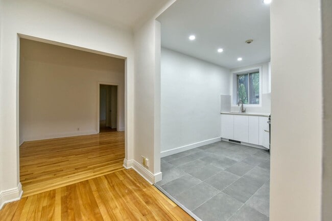 Photo - 3500 Av. Ridgewood Unité 202