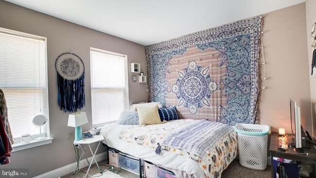 Photo - 1837 Willington St