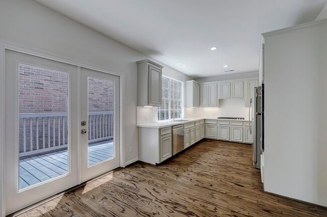 Photo - 3715 Graustark St House